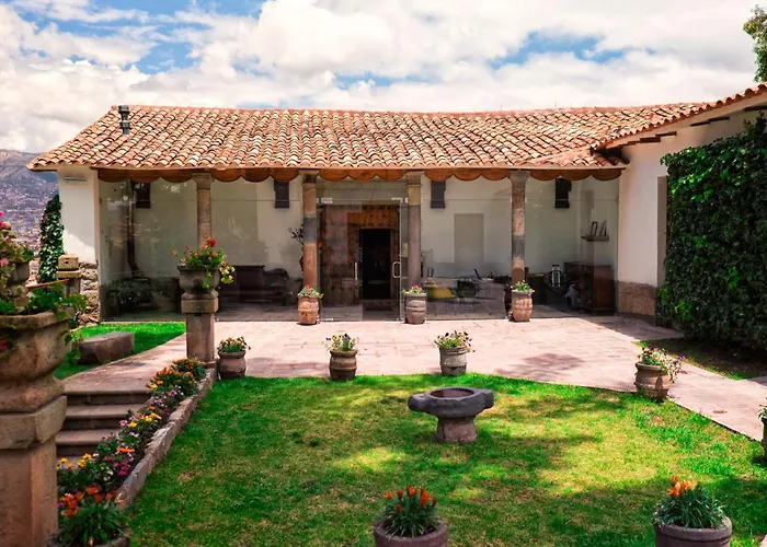 Palacio Manco Capac By Ananay